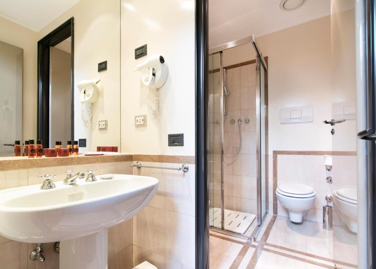 Albergo Delle Notarie Reggio nell'Emilia Exterior foto