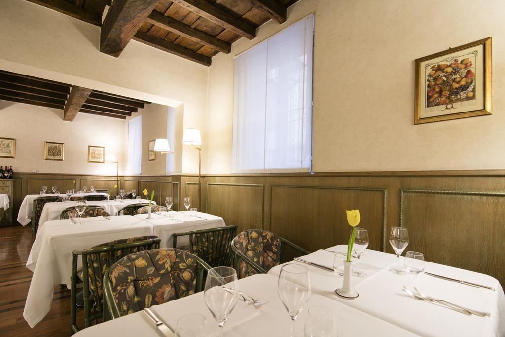 Albergo Delle Notarie Reggio nell'Emilia Exterior foto
