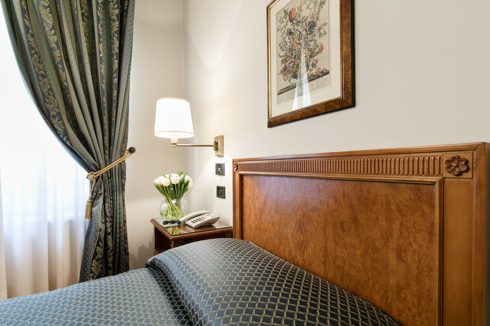 Albergo Delle Notarie Reggio nell'Emilia Exterior foto