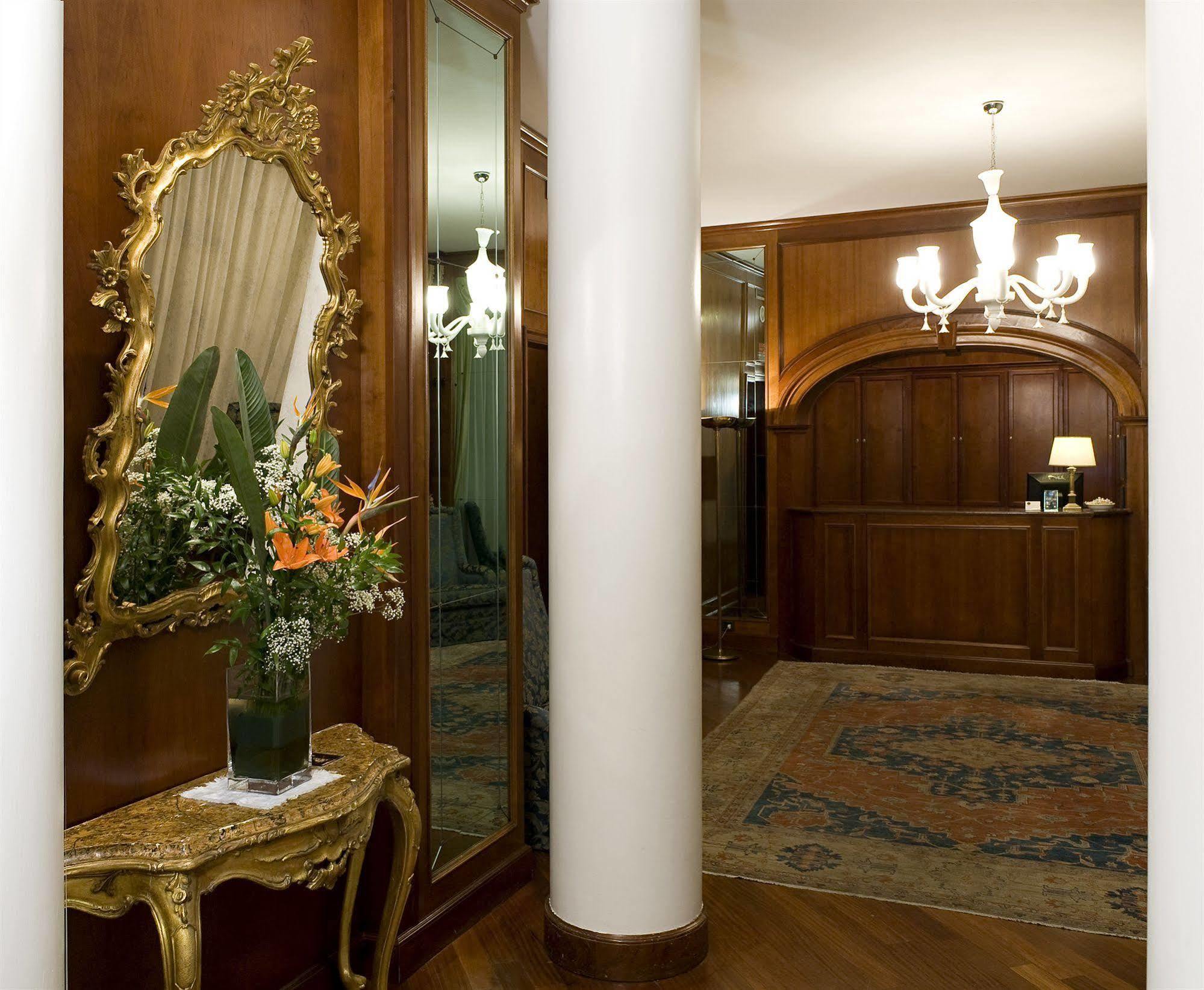 Albergo Delle Notarie Reggio nell'Emilia Exterior foto